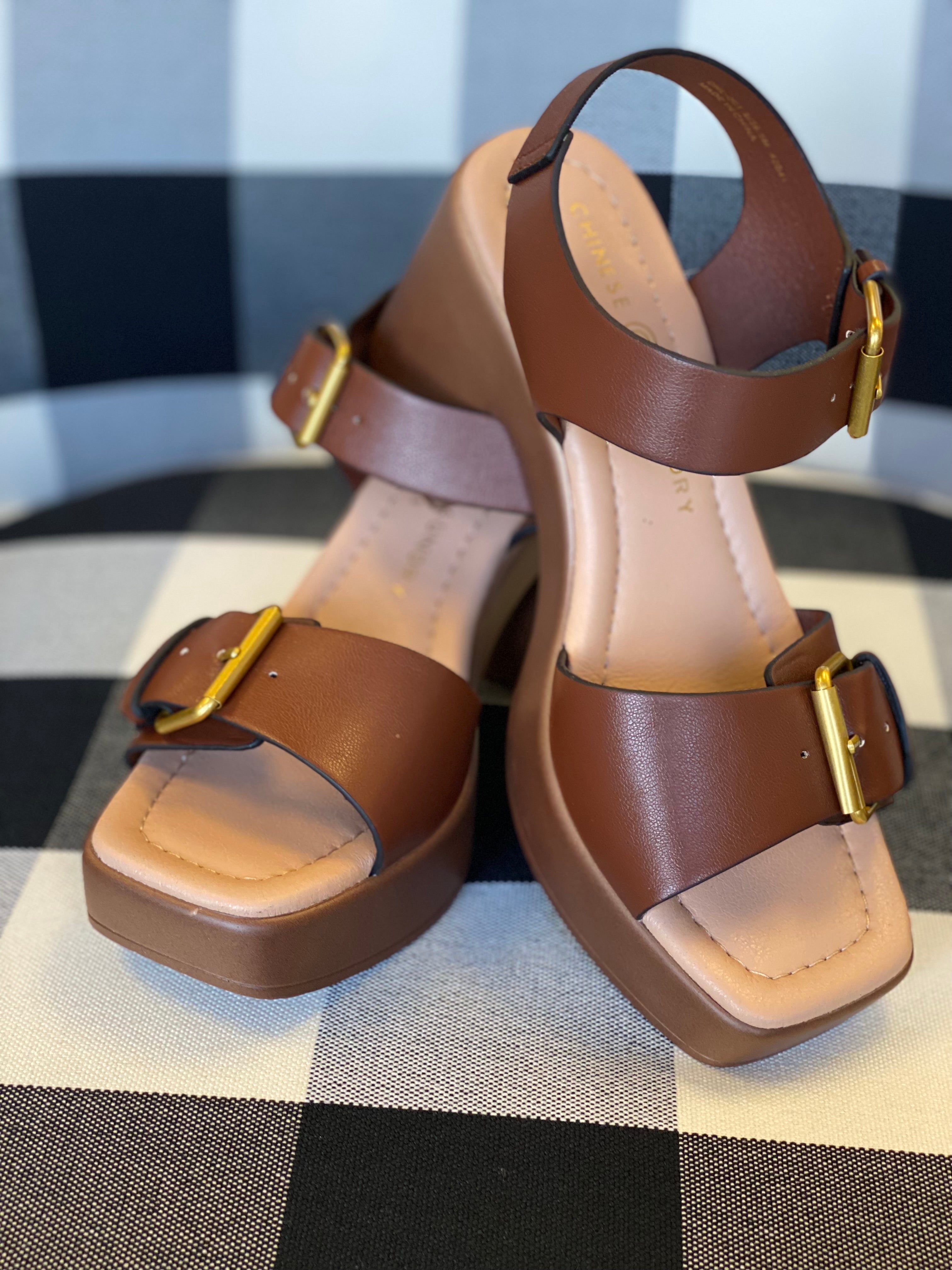 Chinese Laundry Drew Sandal - Tobacco