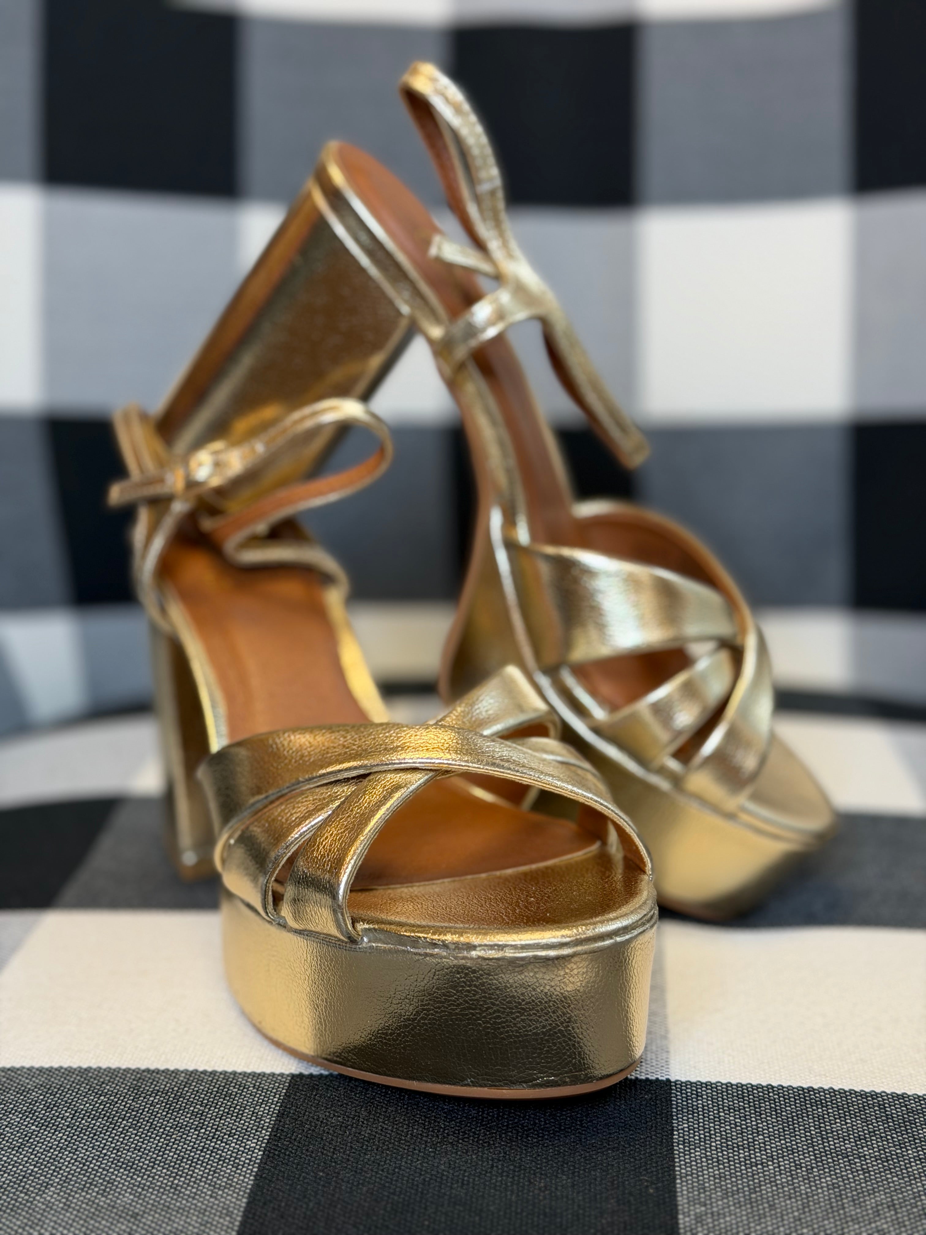 Chinese Laundry Tessa Gold Pump