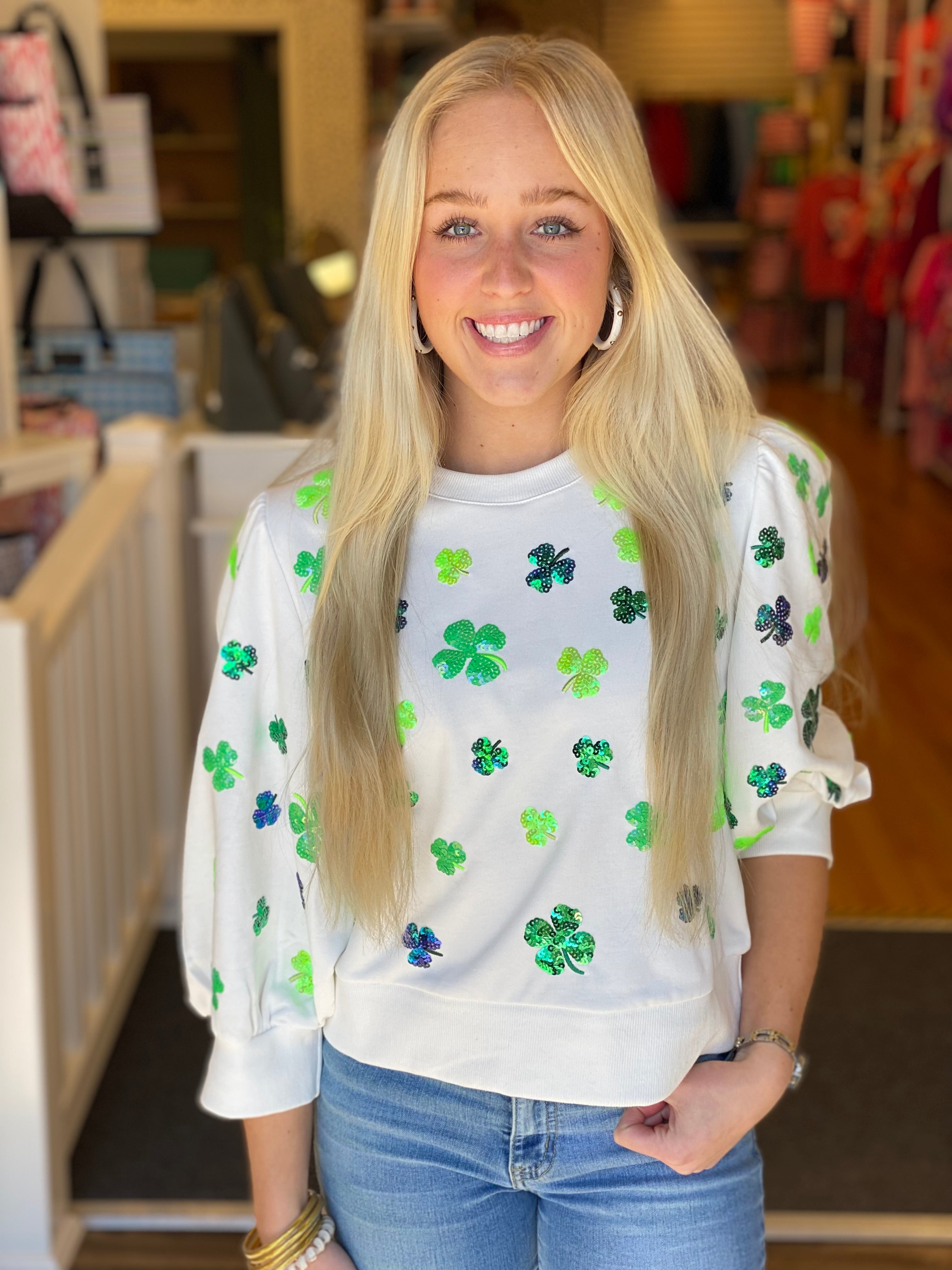 Queen of Sparkle White Scattered Four Leaf Clover Top
