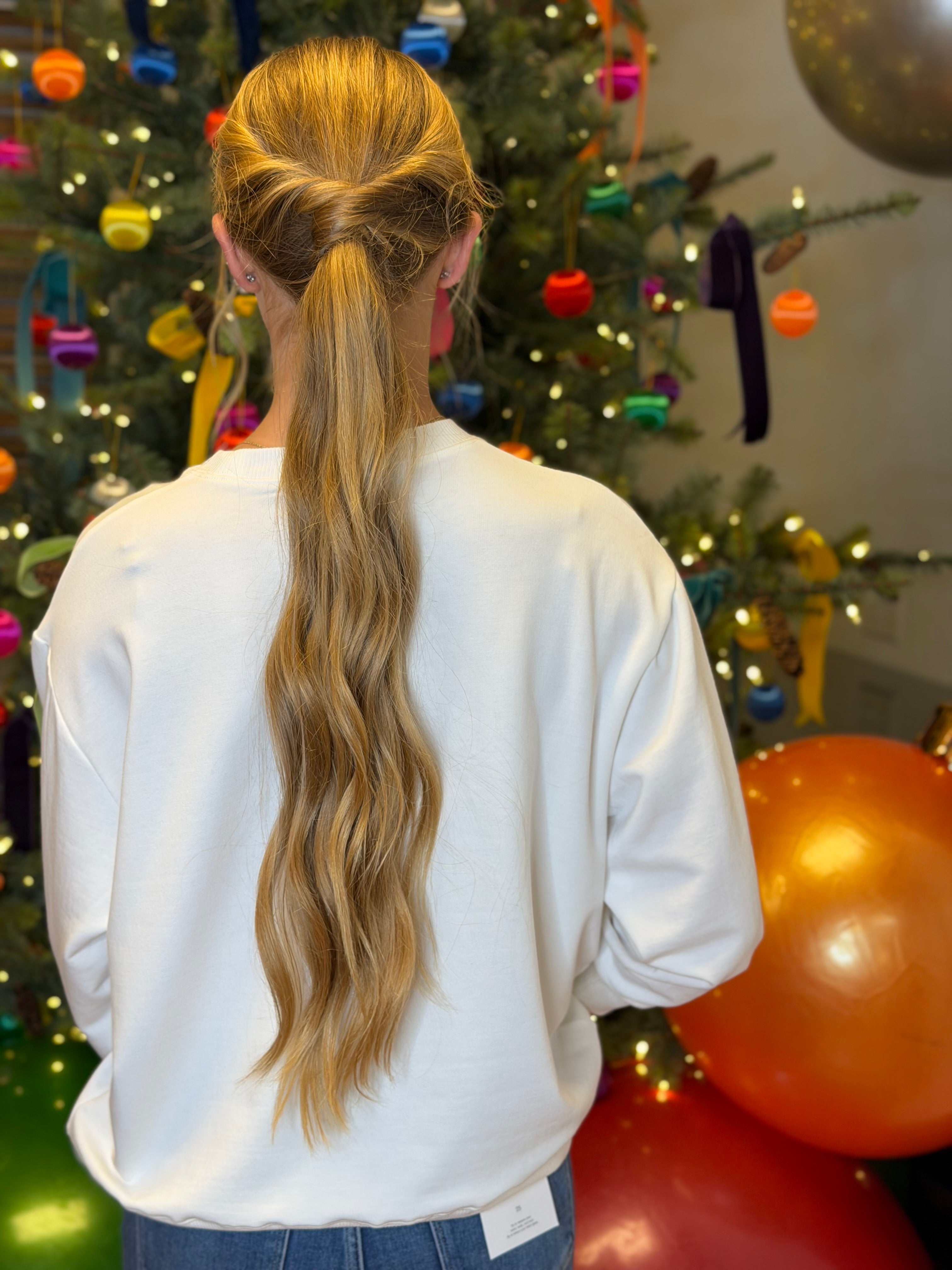 Mary Square Three Nutcrackers Sarah Sweatshirt