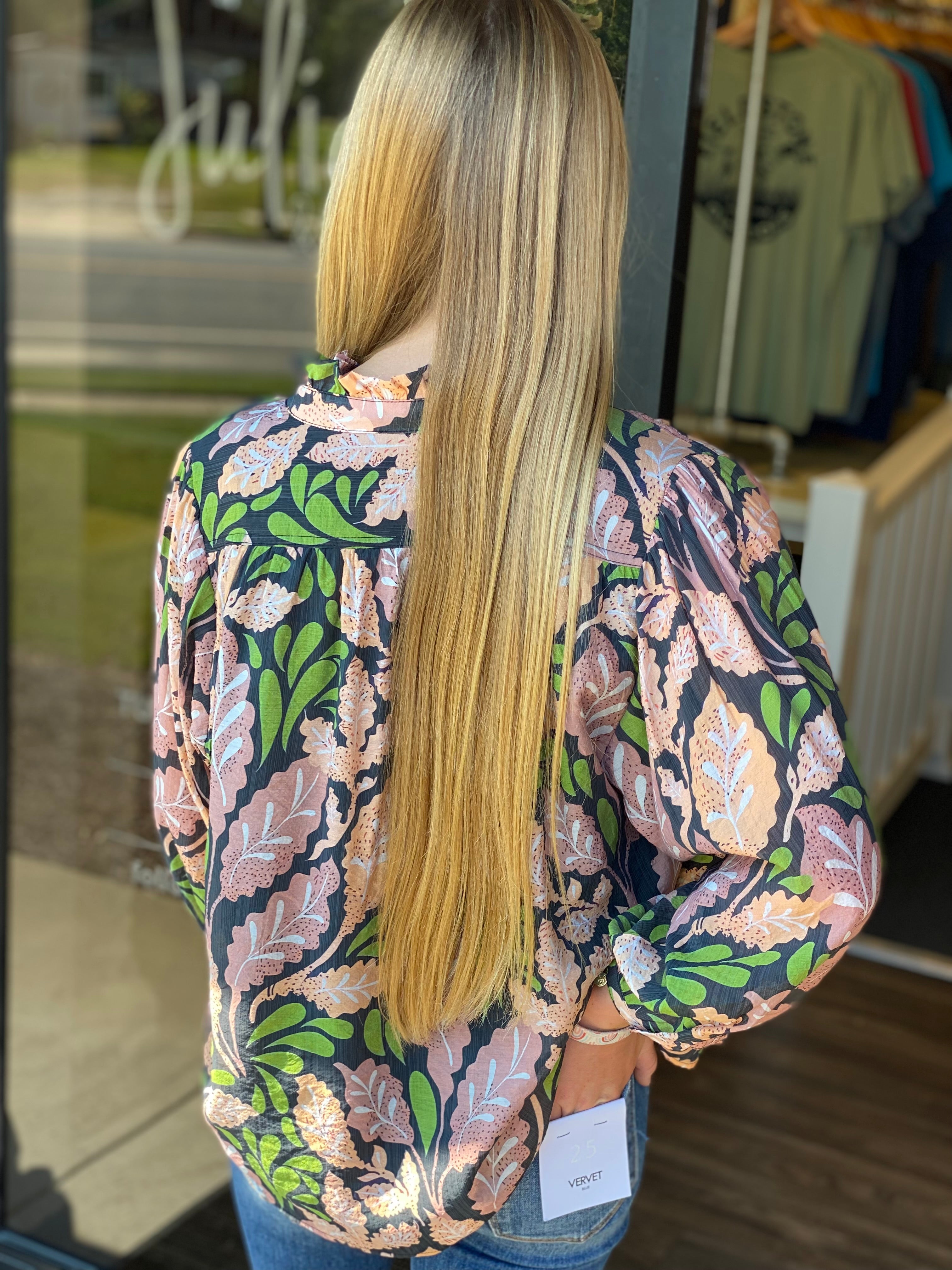 The Willow Top - Black