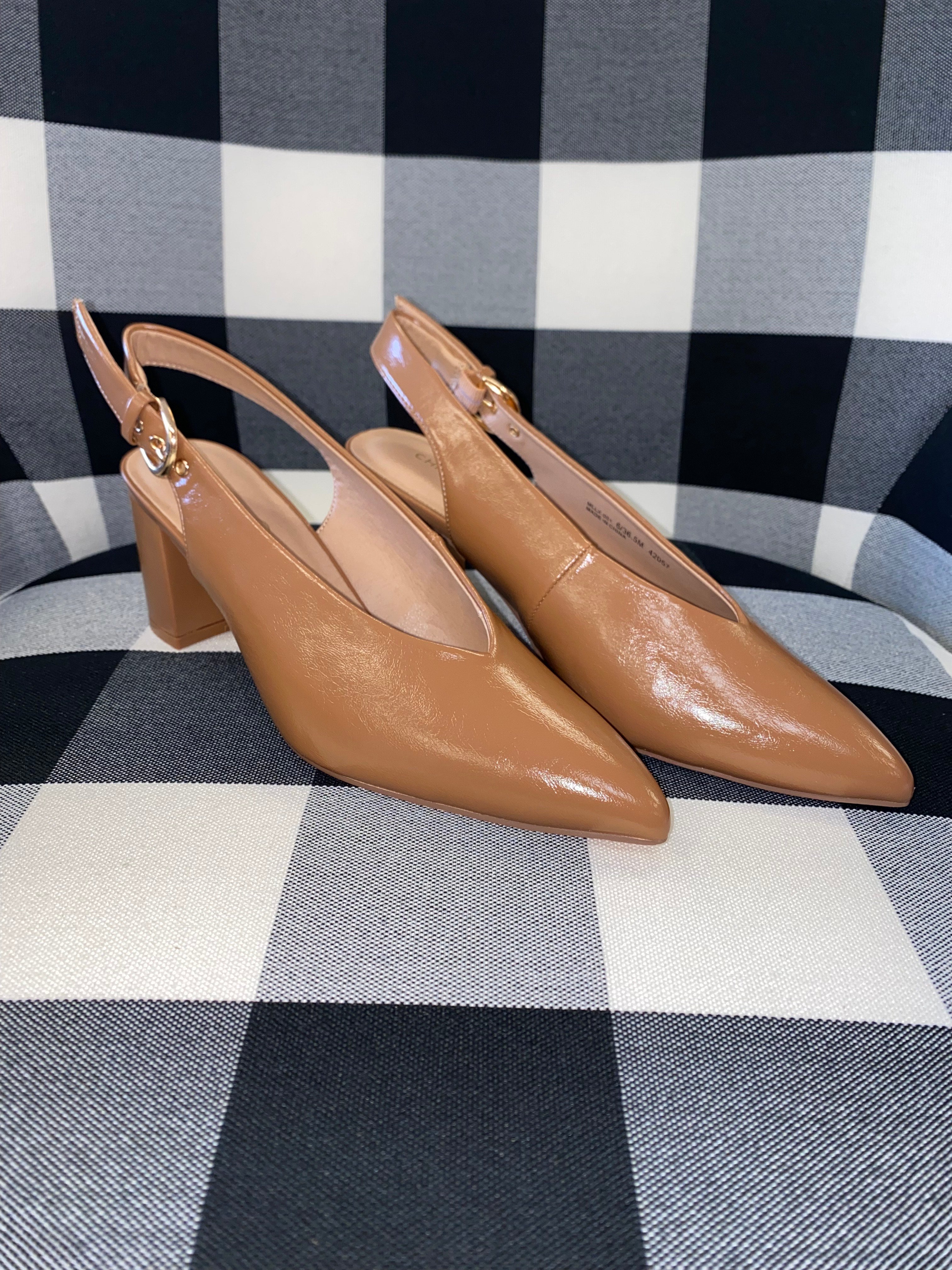 Chinese Laundry Menny Pump - Camel